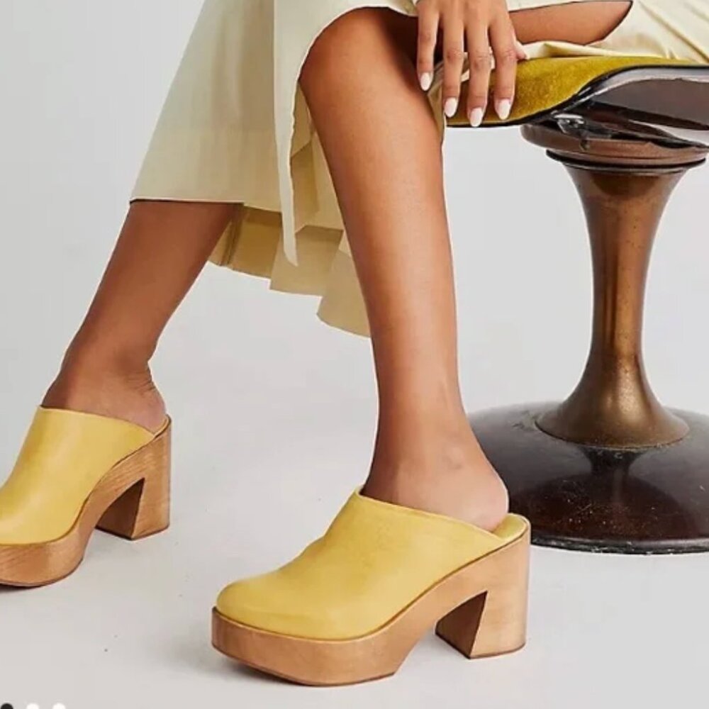 Free People Suki Platform Clogs High Heeled Open Back Shoes Yellow Size 38 / 8 - Picture 10 of 11